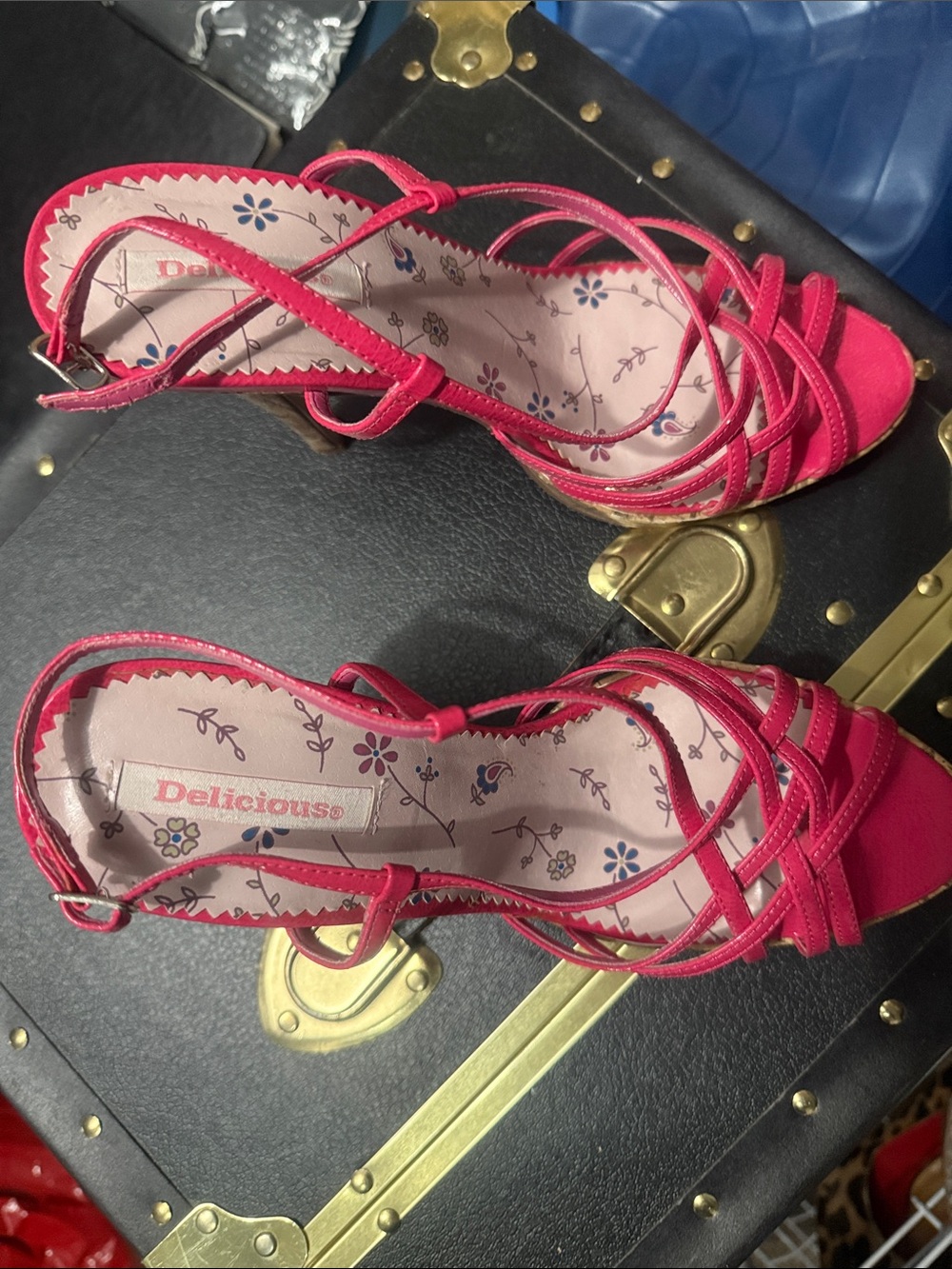 Delicious fuchsia strappy heeled sandals